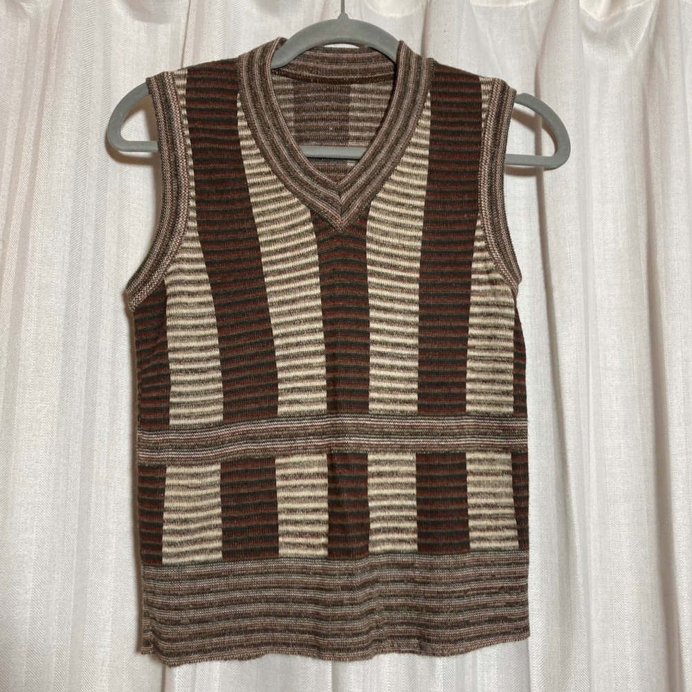 Vintage Brown Striped Knit Sweater Vest V-Neck Geometric Sleeveless Top Women